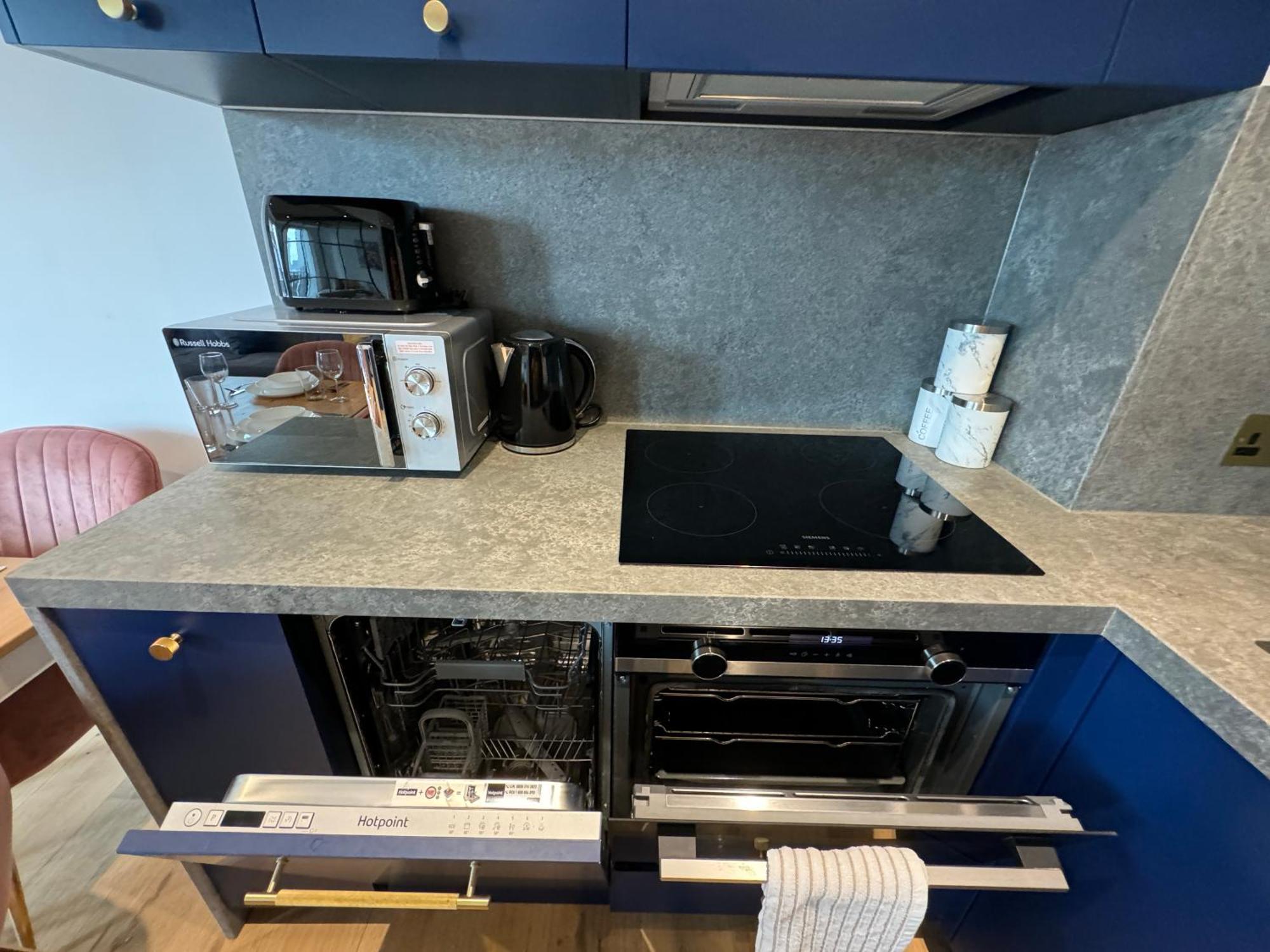 London Luxury Flat With Balcony, River View, O2 Arena, Excel, Canary Wharf, Station Apartment Exterior foto