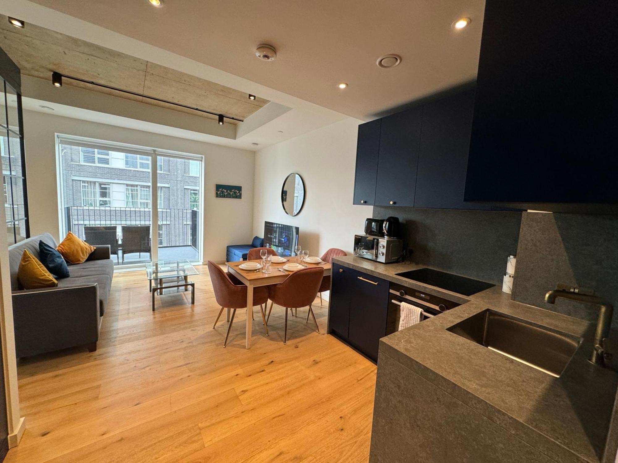 London Luxury Flat With Balcony, River View, O2 Arena, Excel, Canary Wharf, Station Apartment Exterior foto